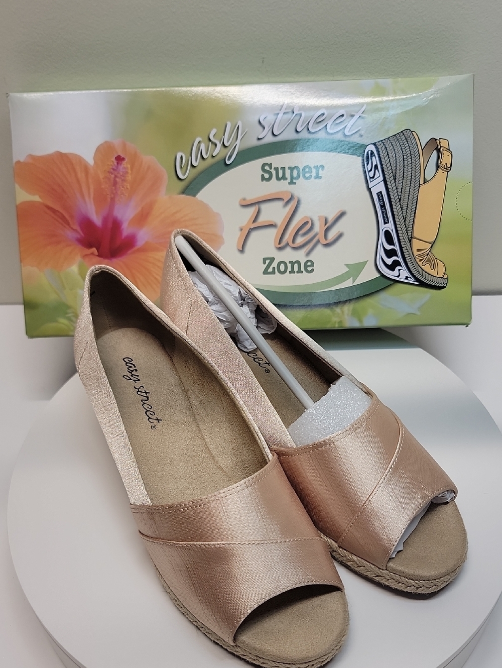 EASY STREET NEW IN BOX SILK PEEP-TOE ESPADRILLE FLEXIBLE WEDGE SHOES